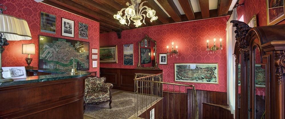Hotel Galleria Venice Luaran gambar