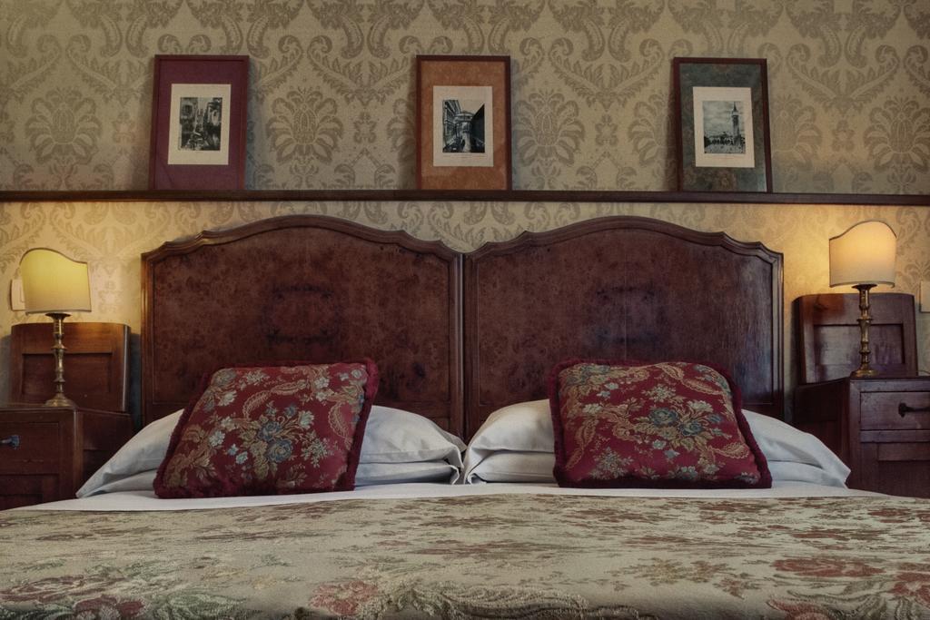 Hotel Galleria Venice Luaran gambar